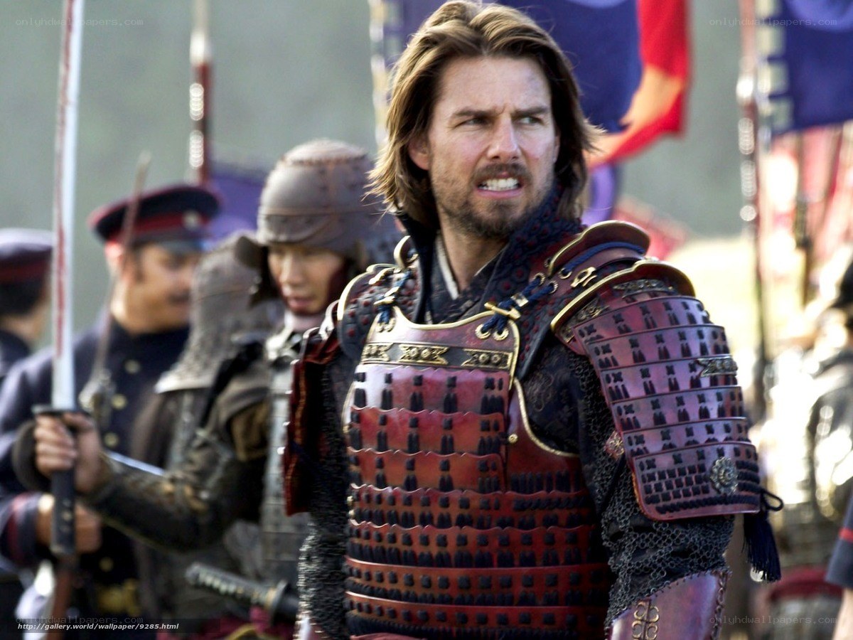 Tom Cruise in samurai armor