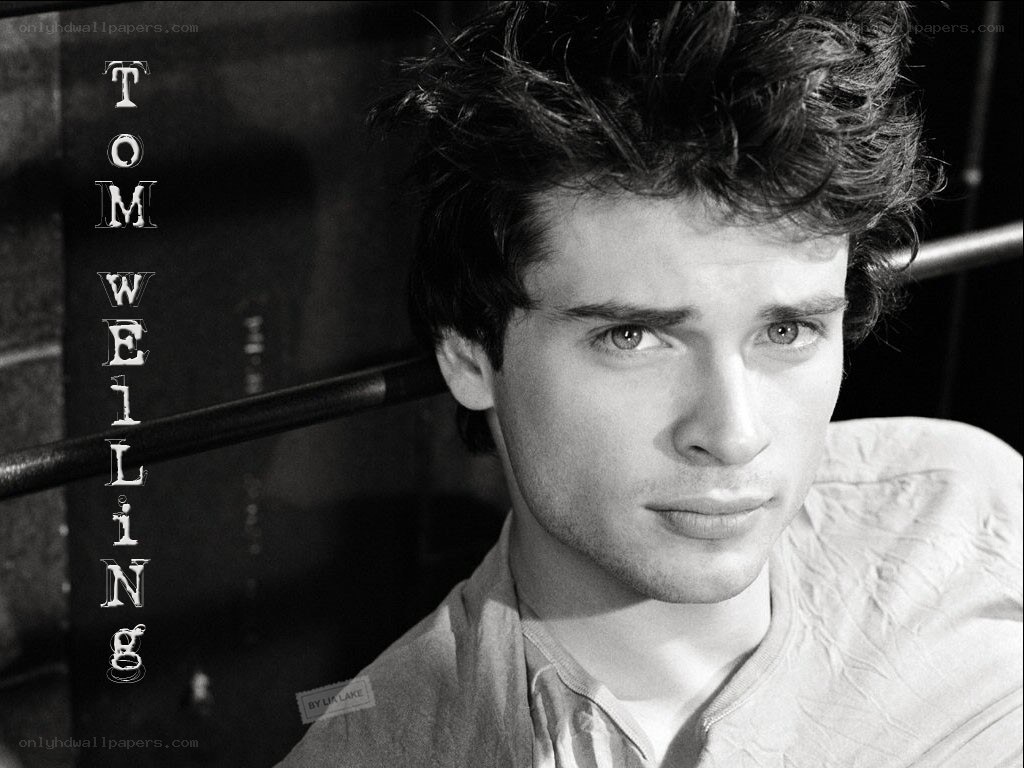 Tom Welling portrait