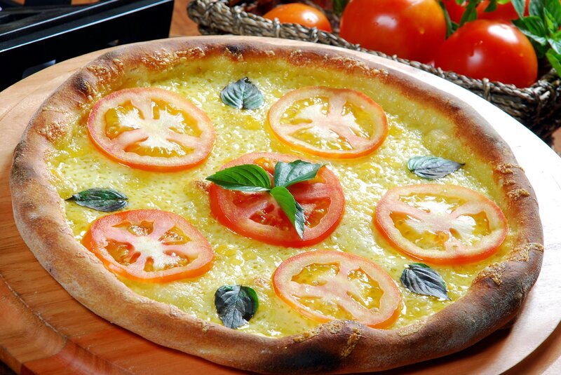 Tomato and Basil Pizza