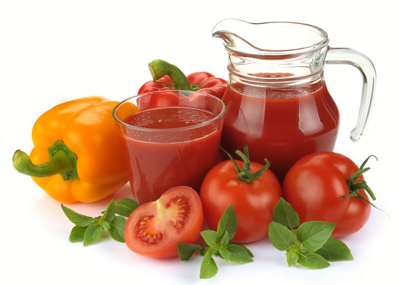 Tomato juice with fresh vegetables