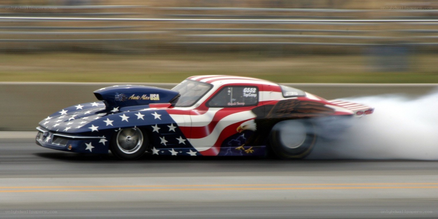 Top Fuel dragster racing