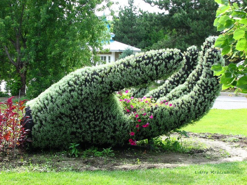 Topiary sculpture of hands