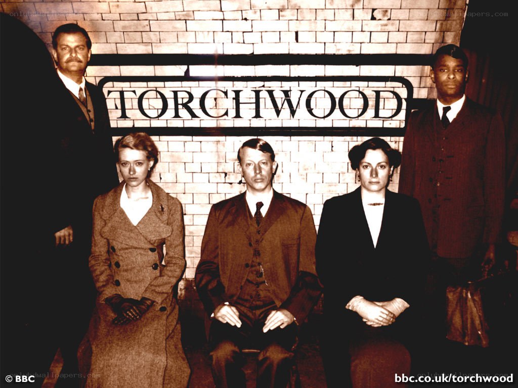 Torchwood cast at station