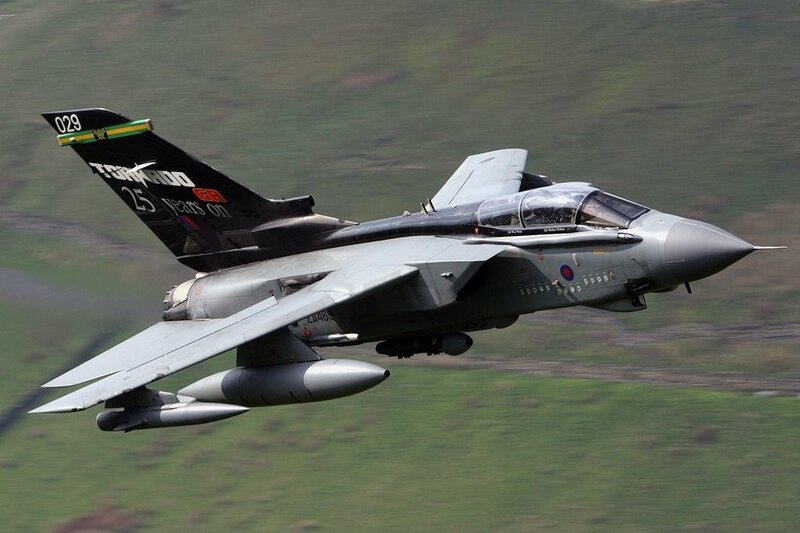 Tornado Fighter Jet — Gray, Dynamic