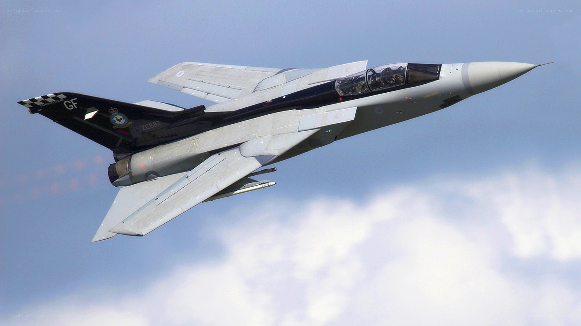 Tornado jet in flight