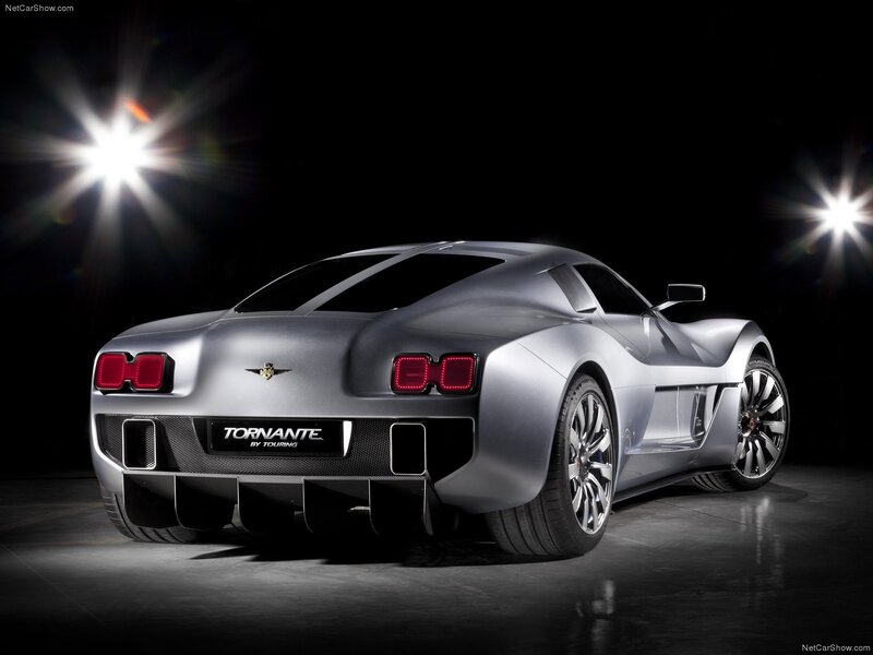 Tornante by Touring Concept
