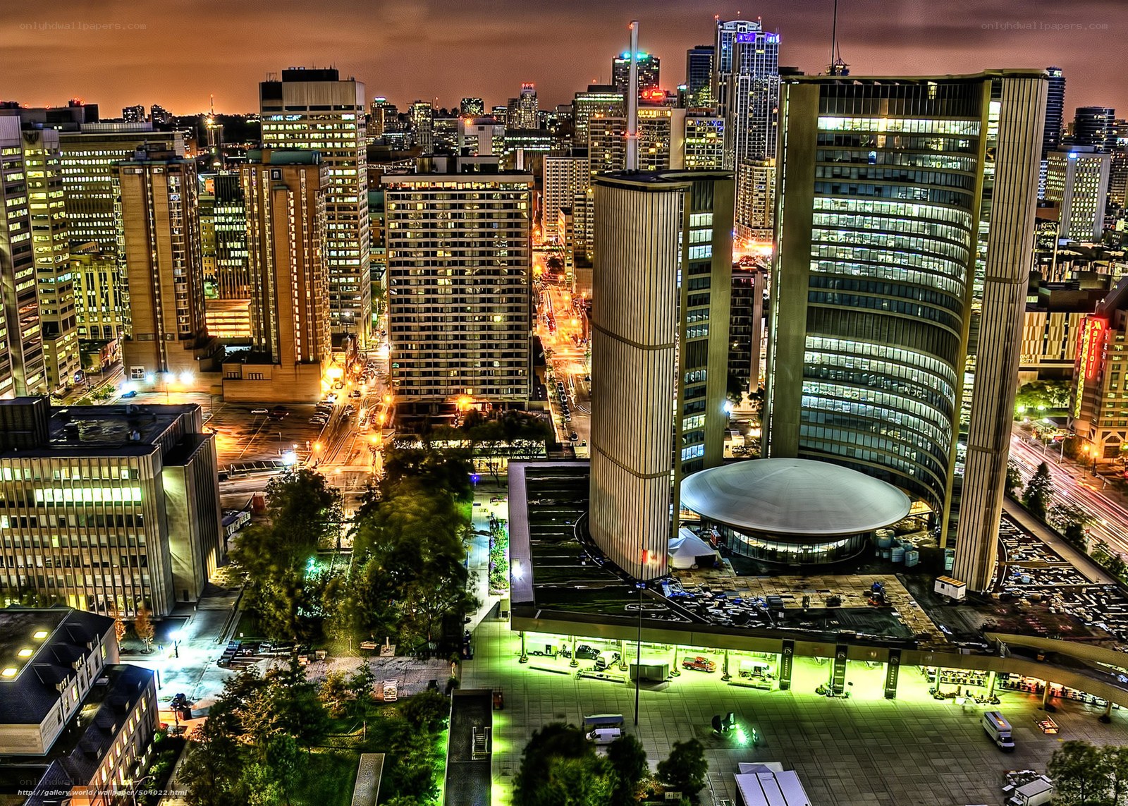 Toronto city skyline at night