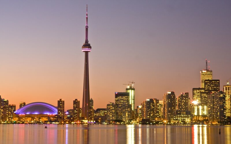Toronto skyline at dusk