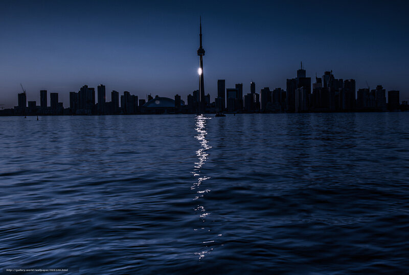 Toronto skyline at dusk