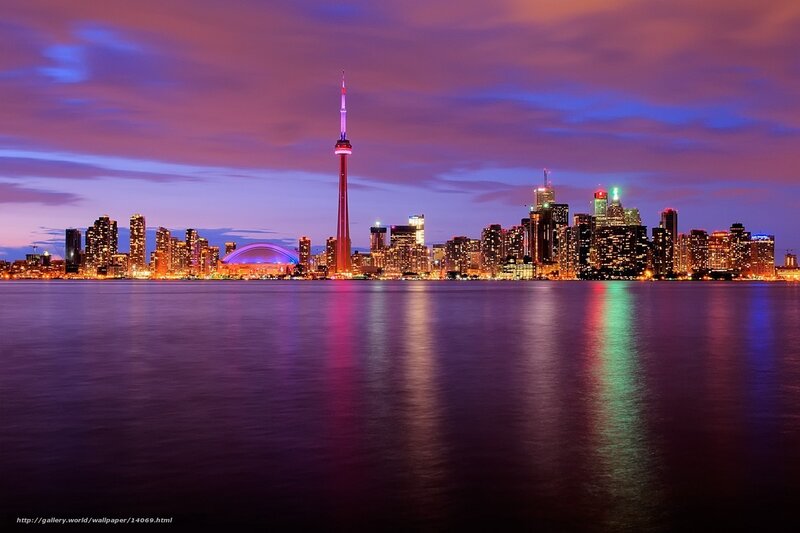 Toronto skyline at dusk