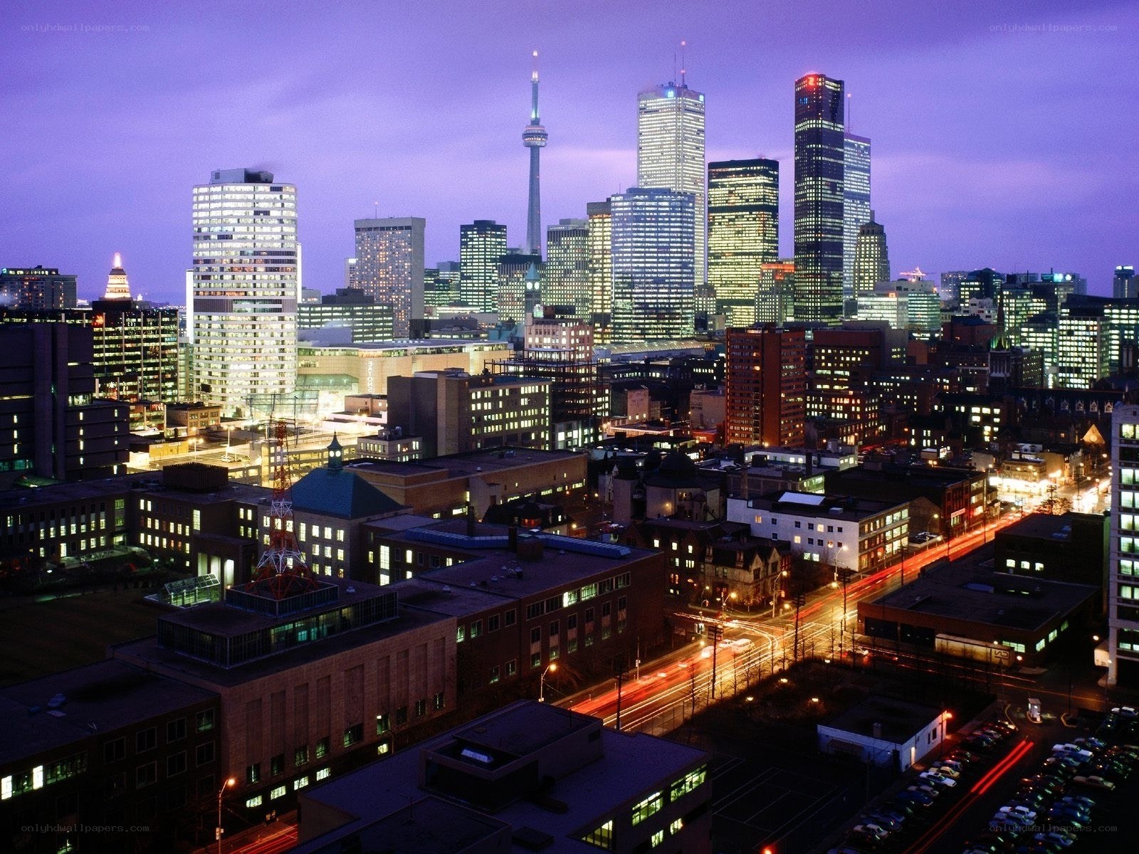 Toronto skyline at dusk