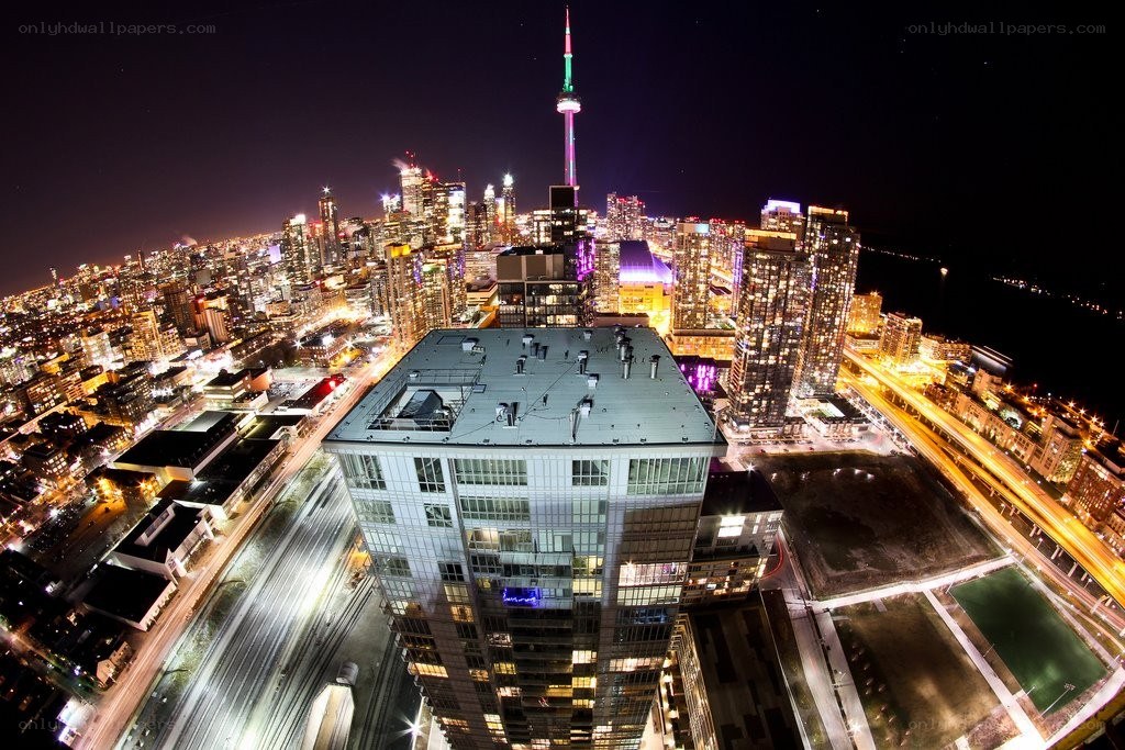 Toronto skyline at night
