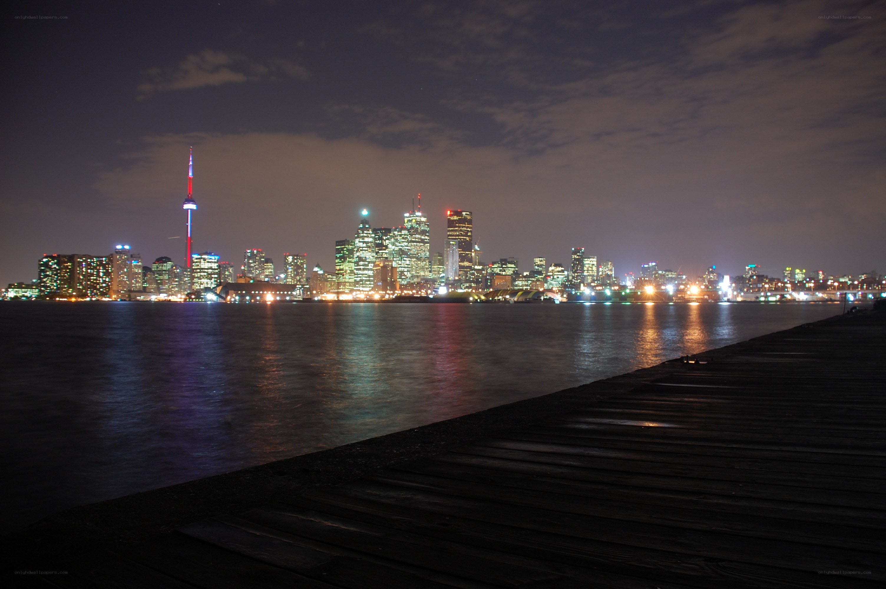 Toronto skyline at night