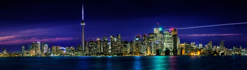 Toronto skyline at night