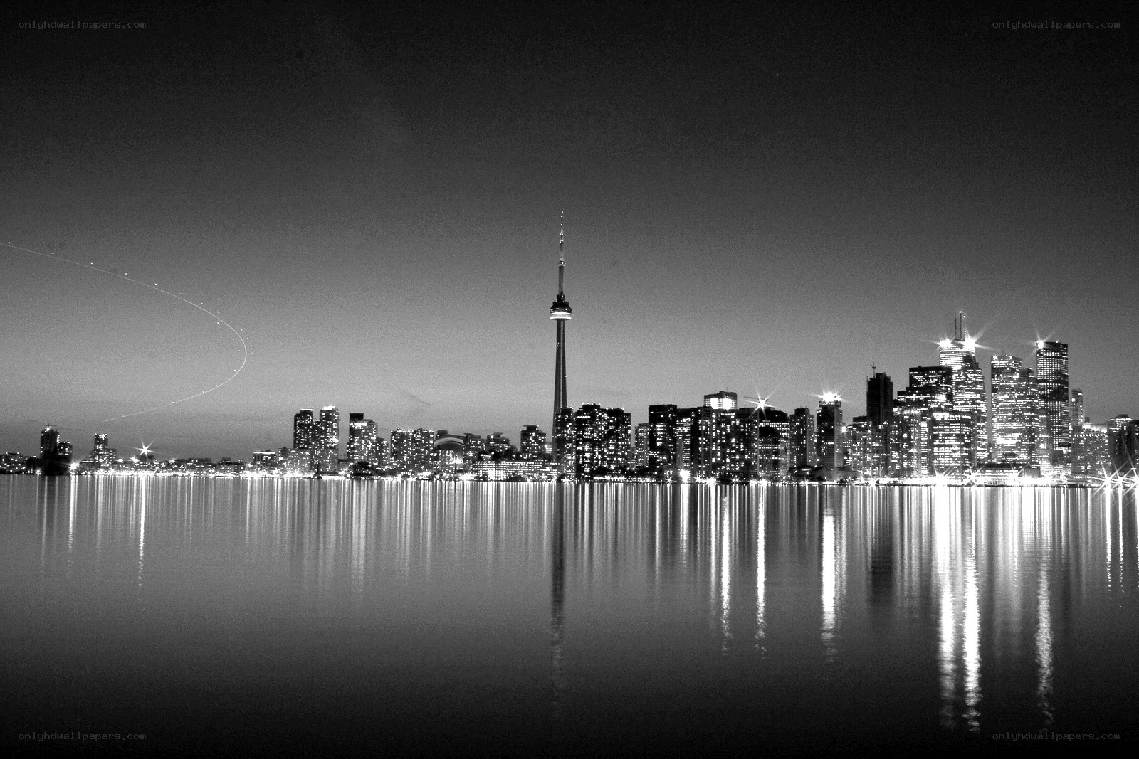 Toronto skyline at night