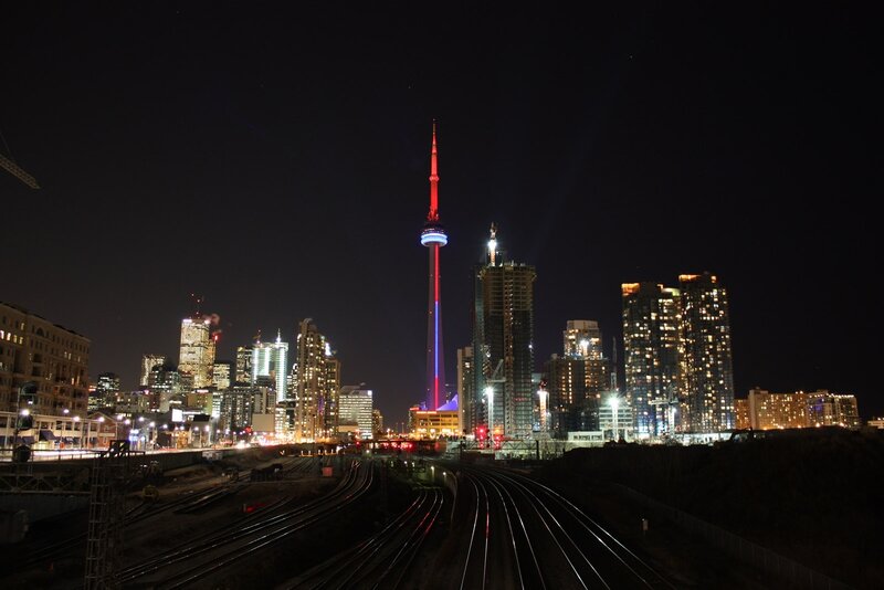 Toronto skyline at night