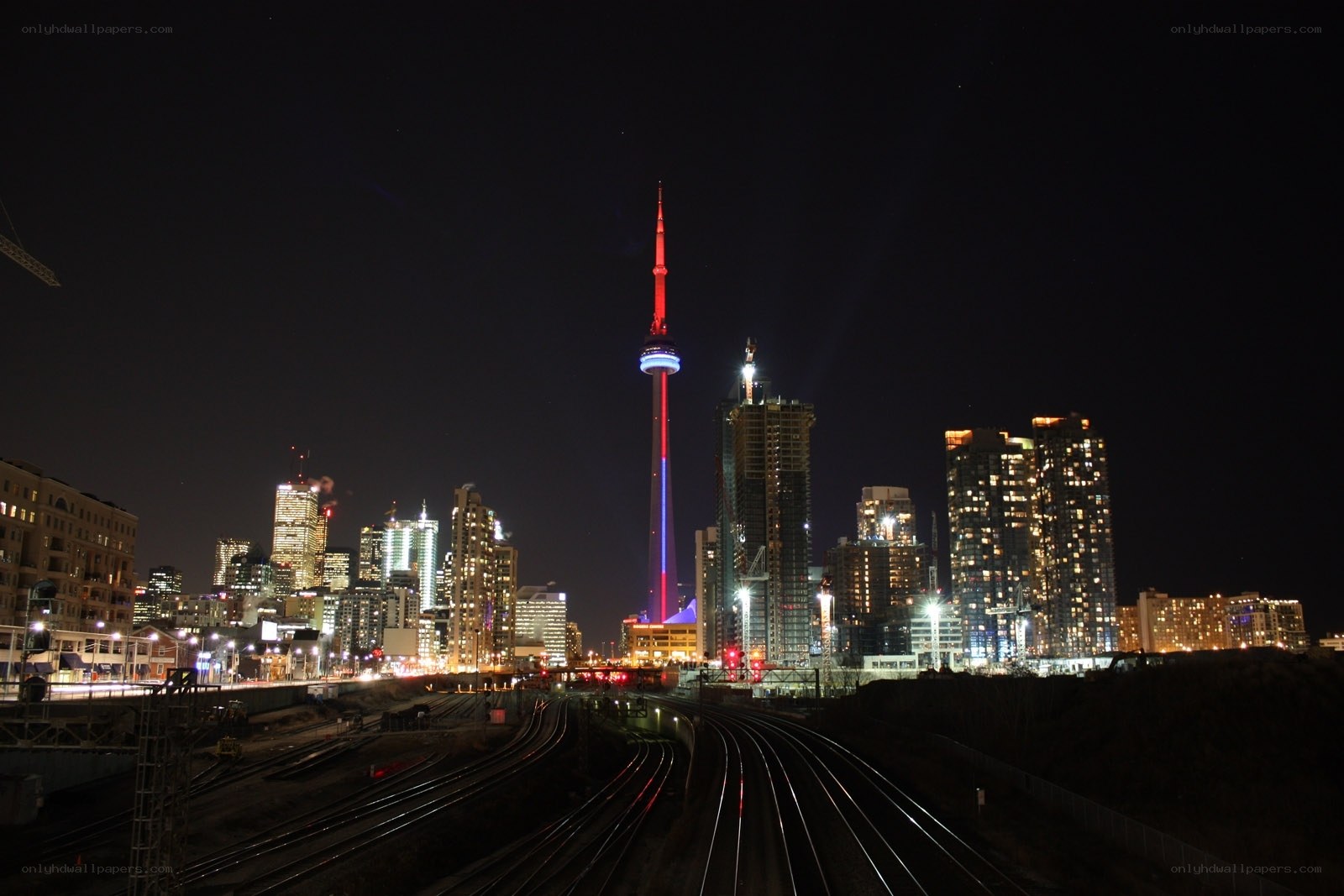Toronto skyline at night