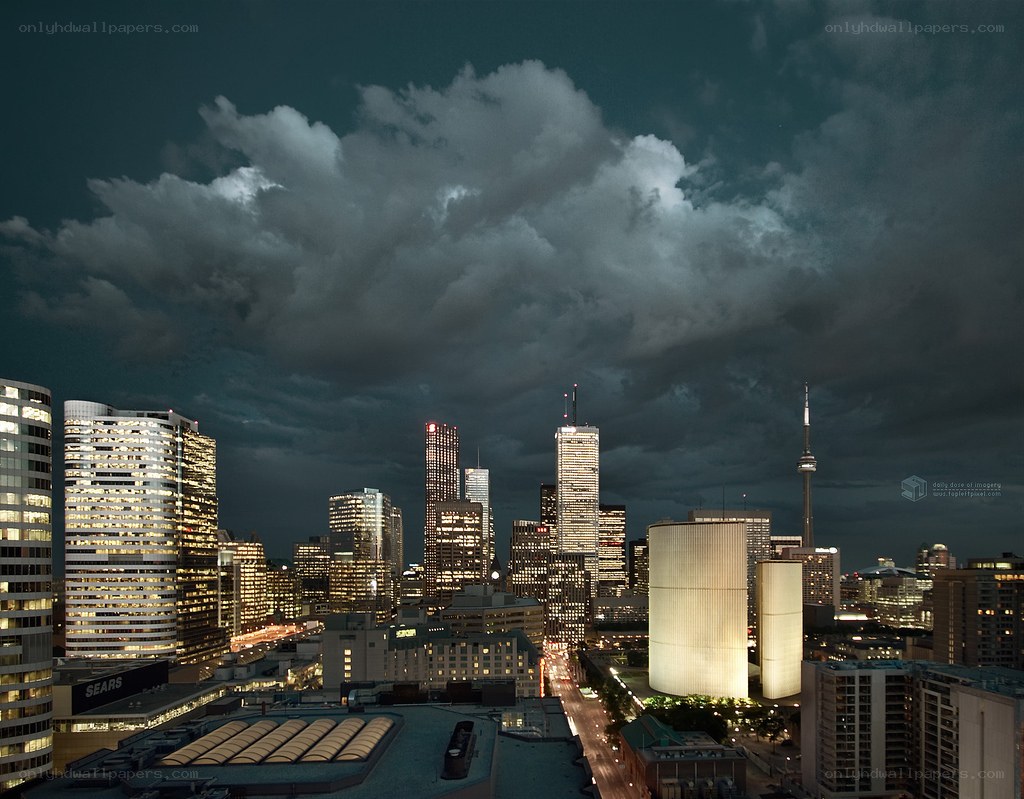 Toronto skyline at night