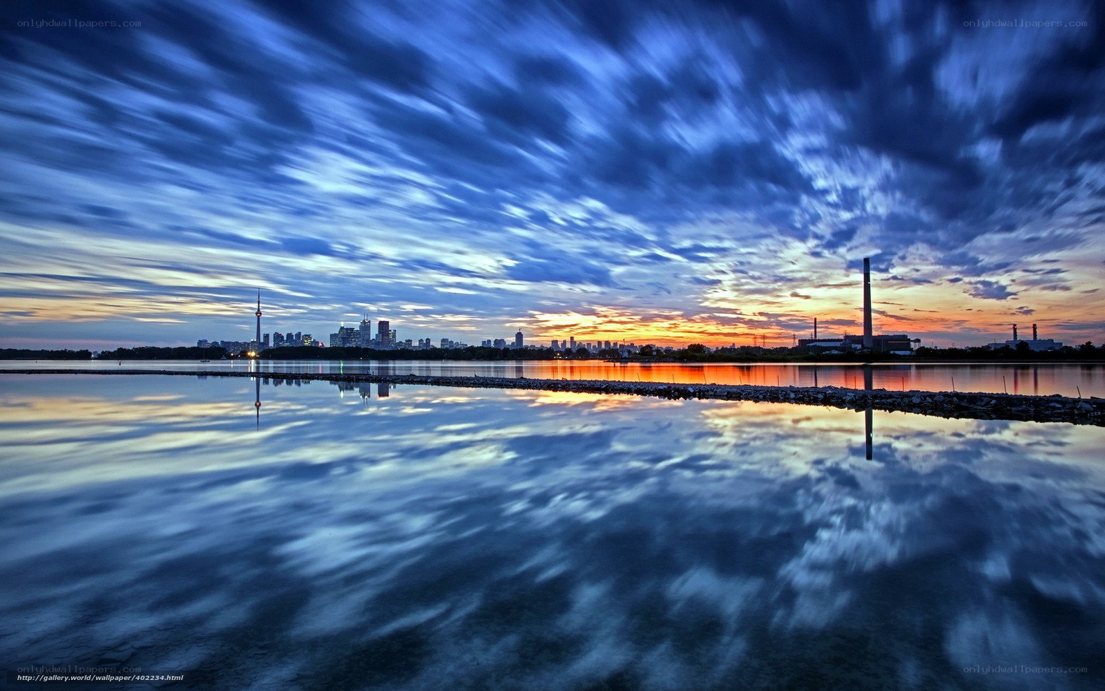 Toronto skyline at sunset