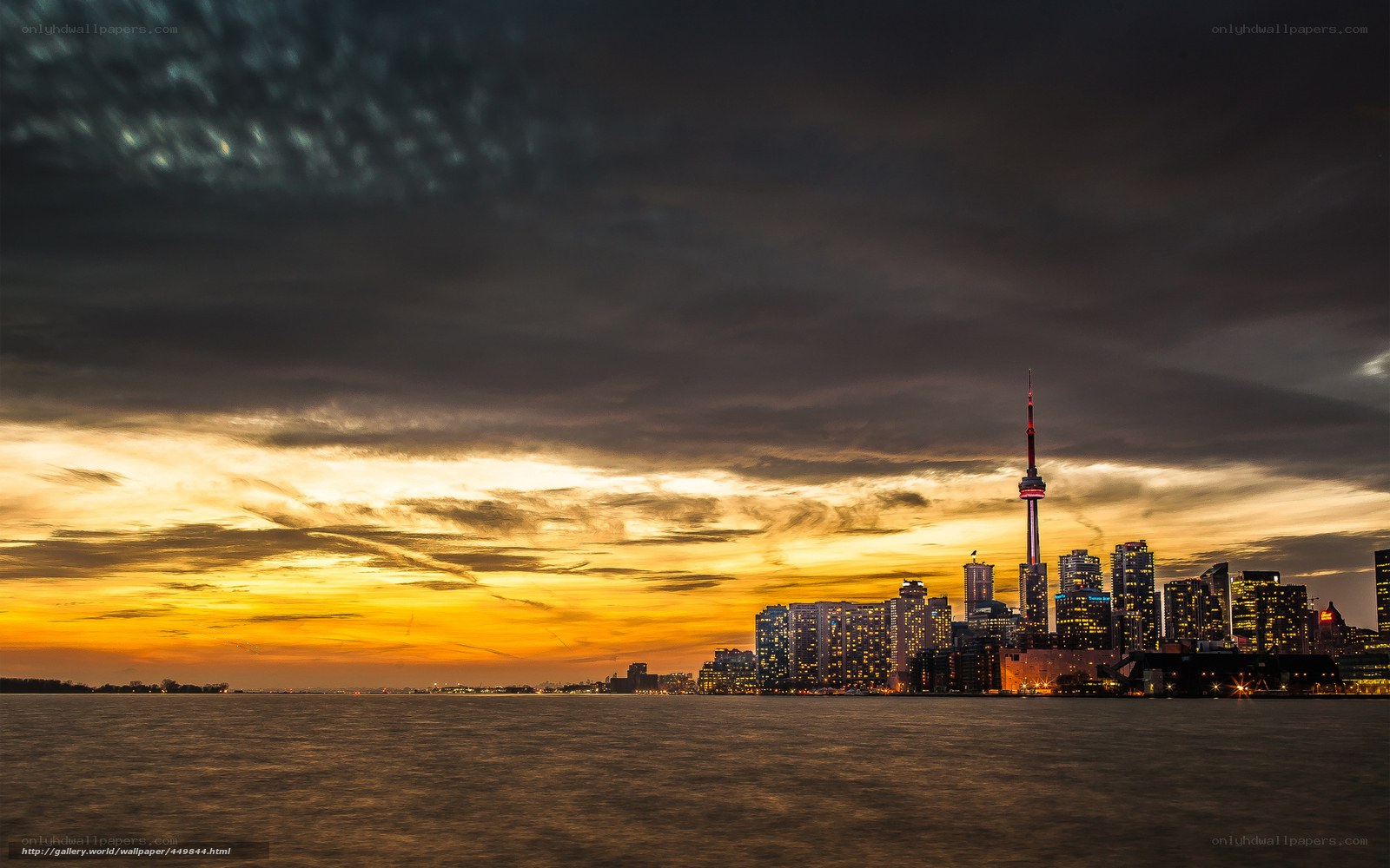 Toronto skyline at sunset