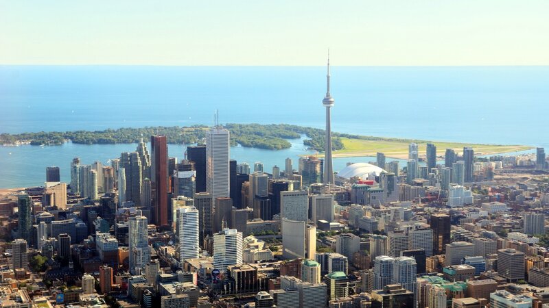 Toronto skyline with CN Tower