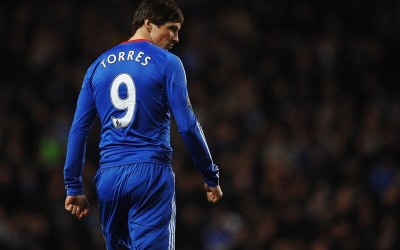 Torres in Chelsea kit