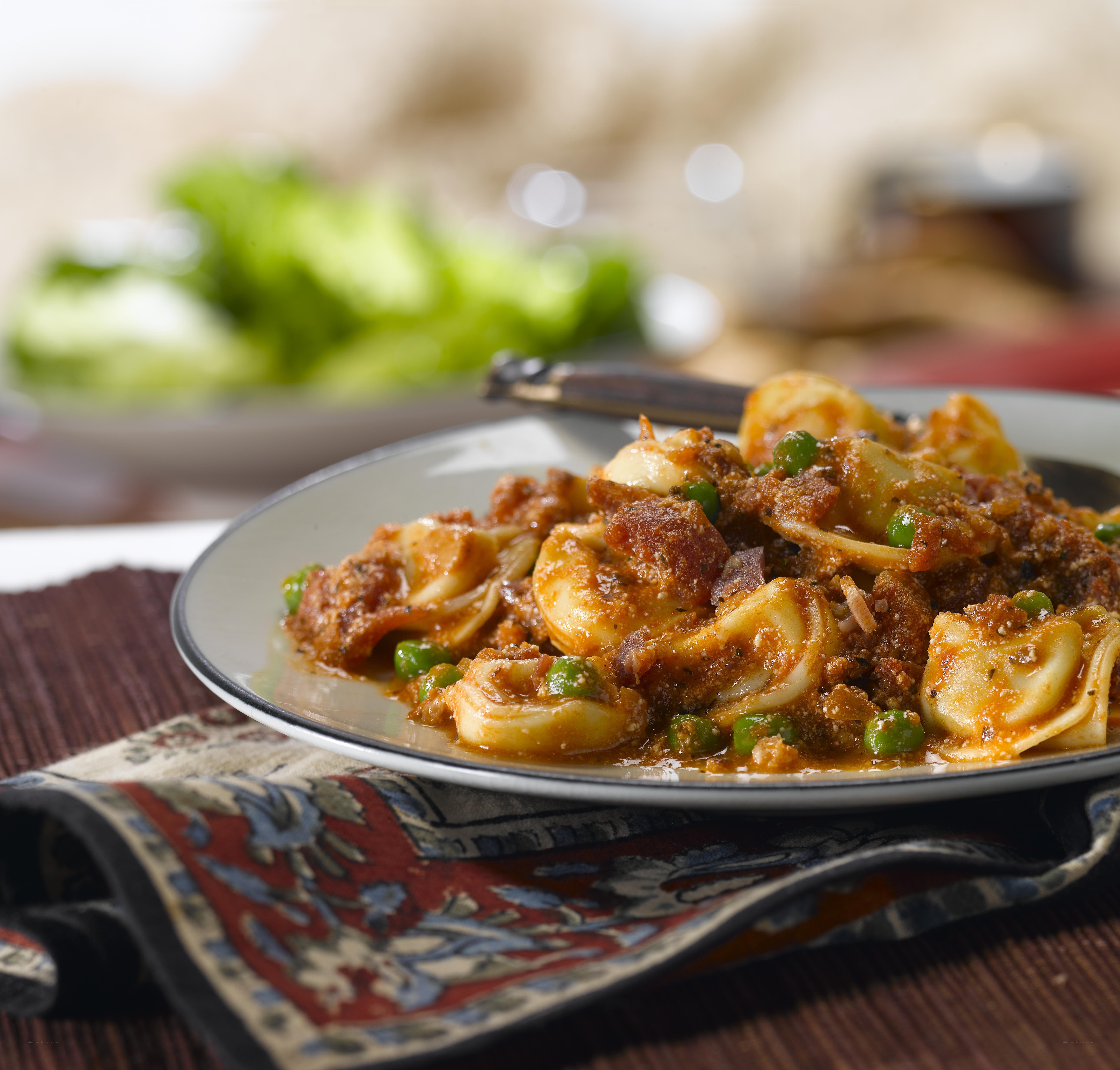 Tortellini with meat sauce