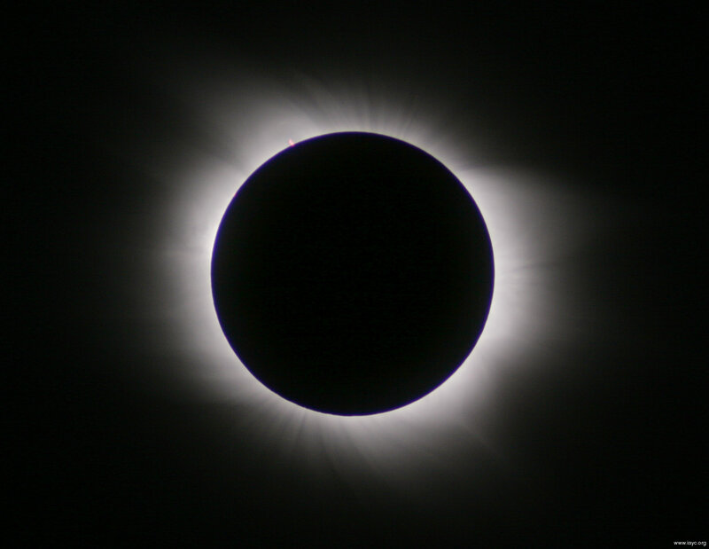 Total Solar Eclipse — Dramatic