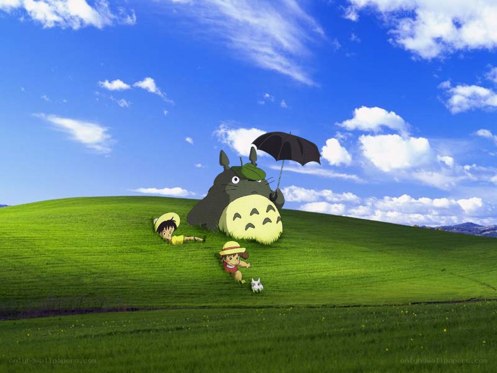 Totoro on the Windows XP lawn