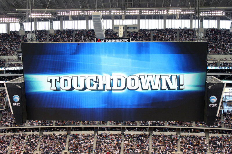 Touchdown on stadium screen