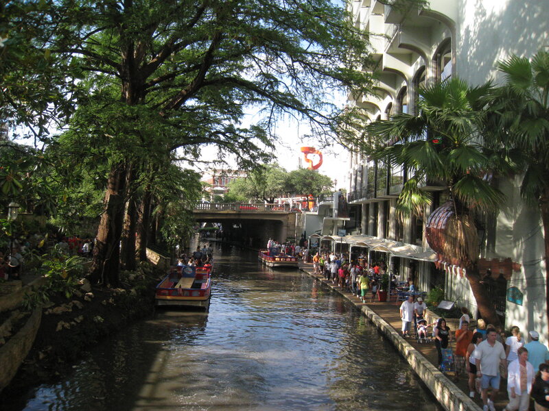 Tour Boats on River