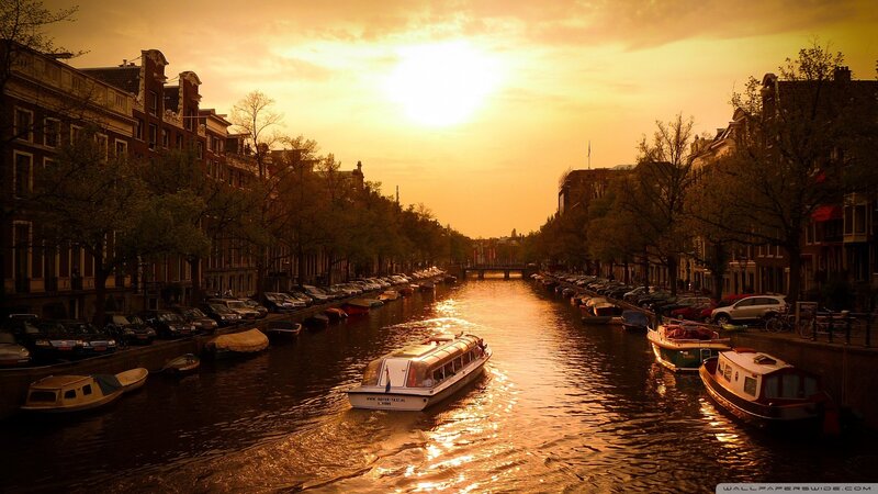Tourist Boat on Canal — Gold