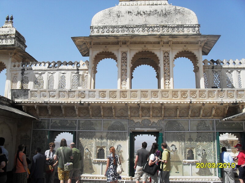 Tourists at Palace Entrance