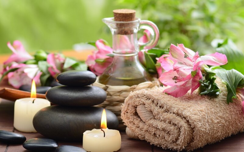 Towel with Spa Items