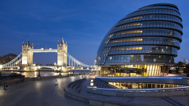 Tower Bridge and City Hall at dusk
