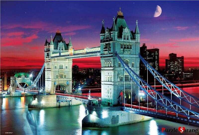Tower Bridge at Dusk — Purple, Dramatic