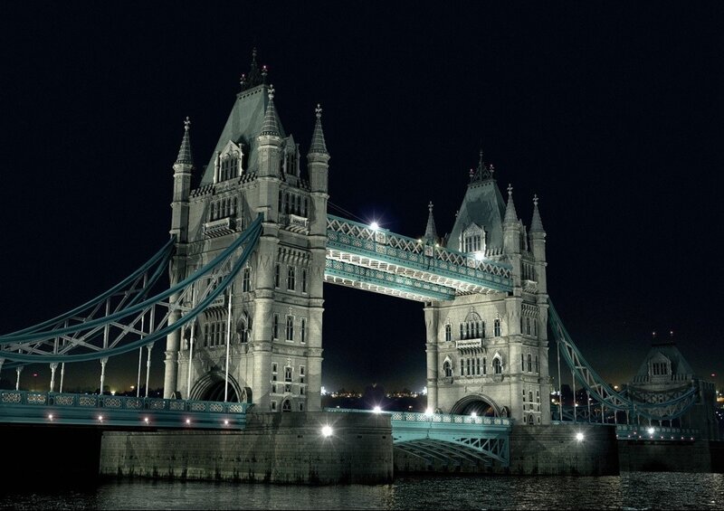 Tower Bridge at Night — Black