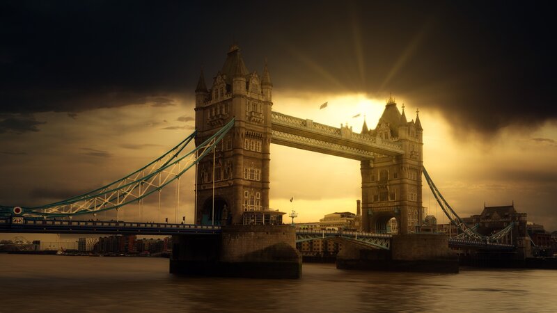 Tower Bridge at Sunset — Gold, Dramatic