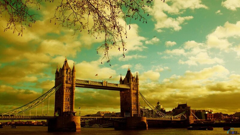 Tower Bridge in London — Yellow, Dramatic, Sunset