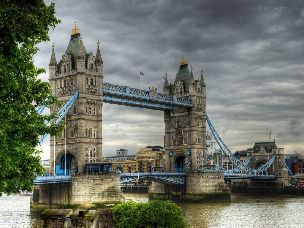 Tower Bridge on a cloudy day