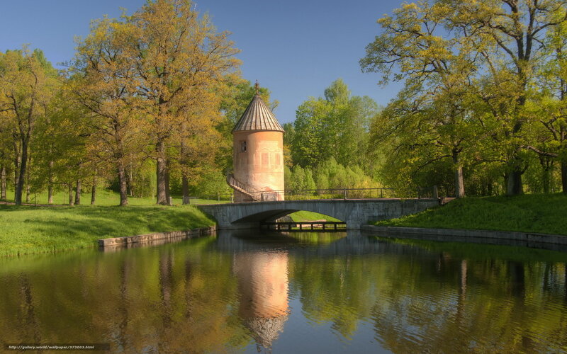 Tower on a Bridge — Green, Serene