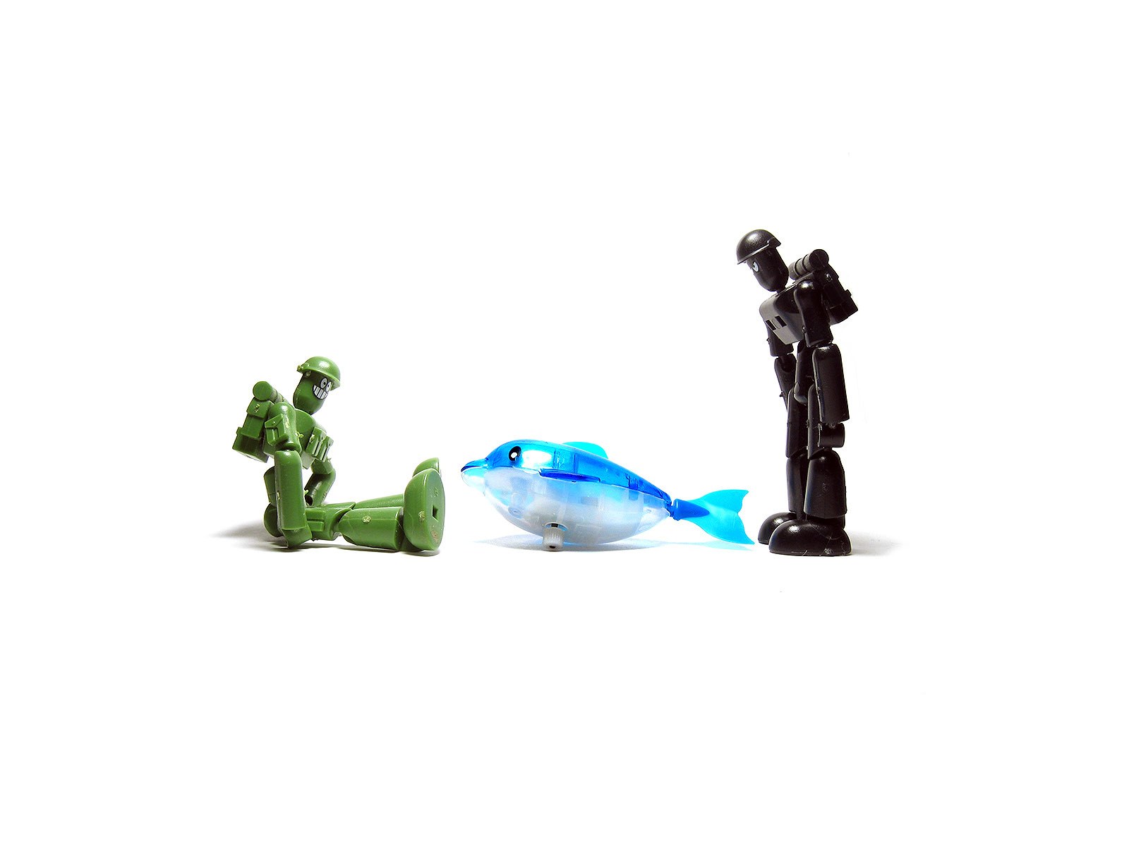 toy soldiers with dolphin toy