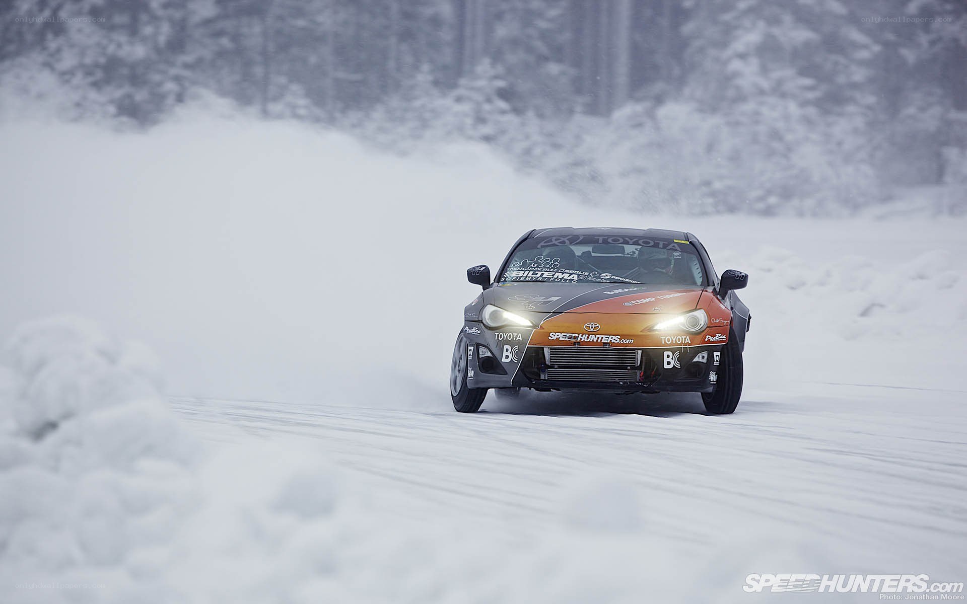 Toyota drifting in snow