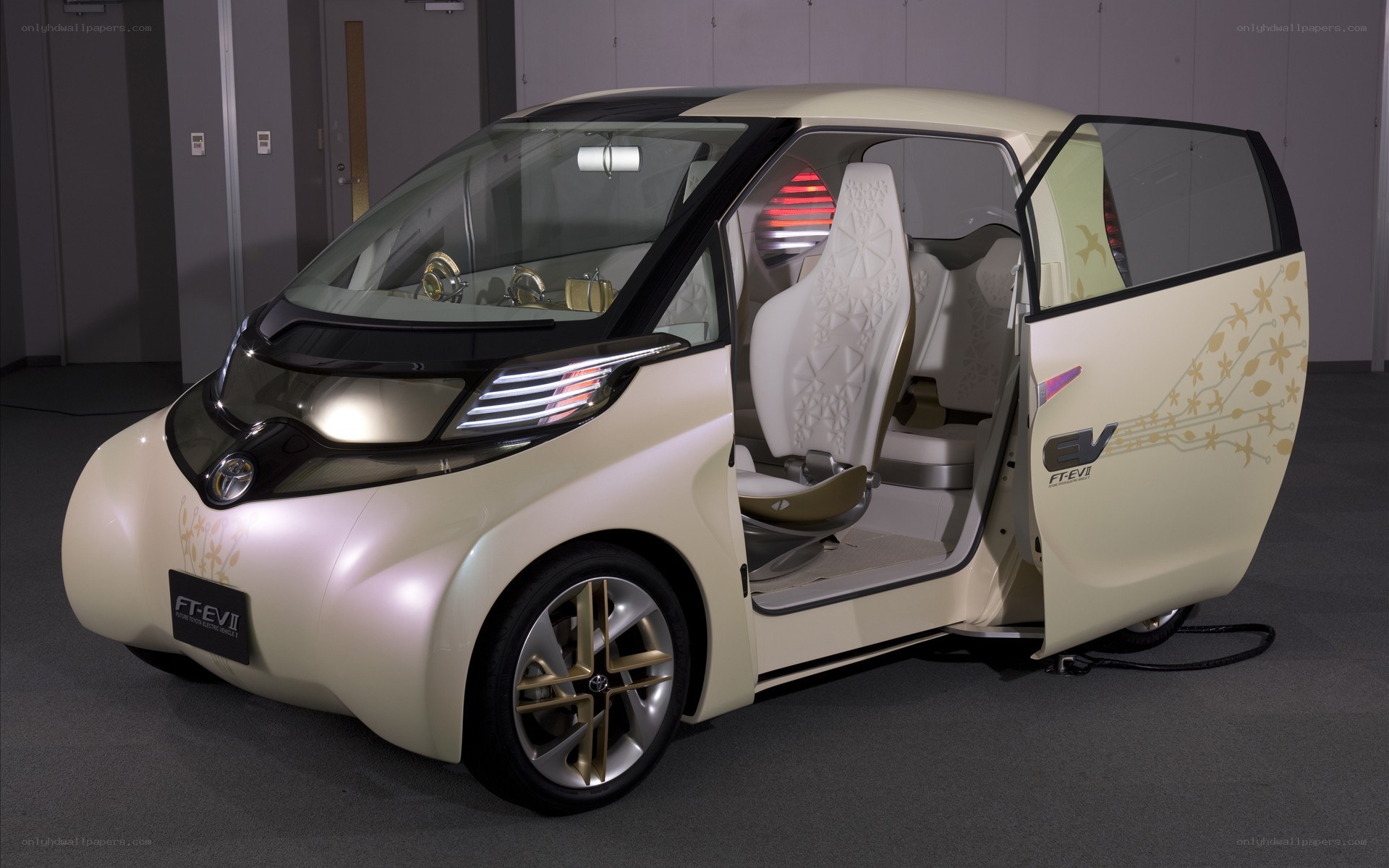 Toyota FT-EVII concept car