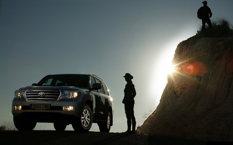 Toyota Land Cruiser at sunset