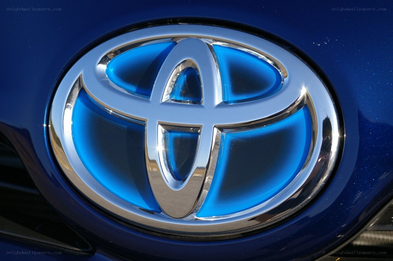 Toyota logo on blue car