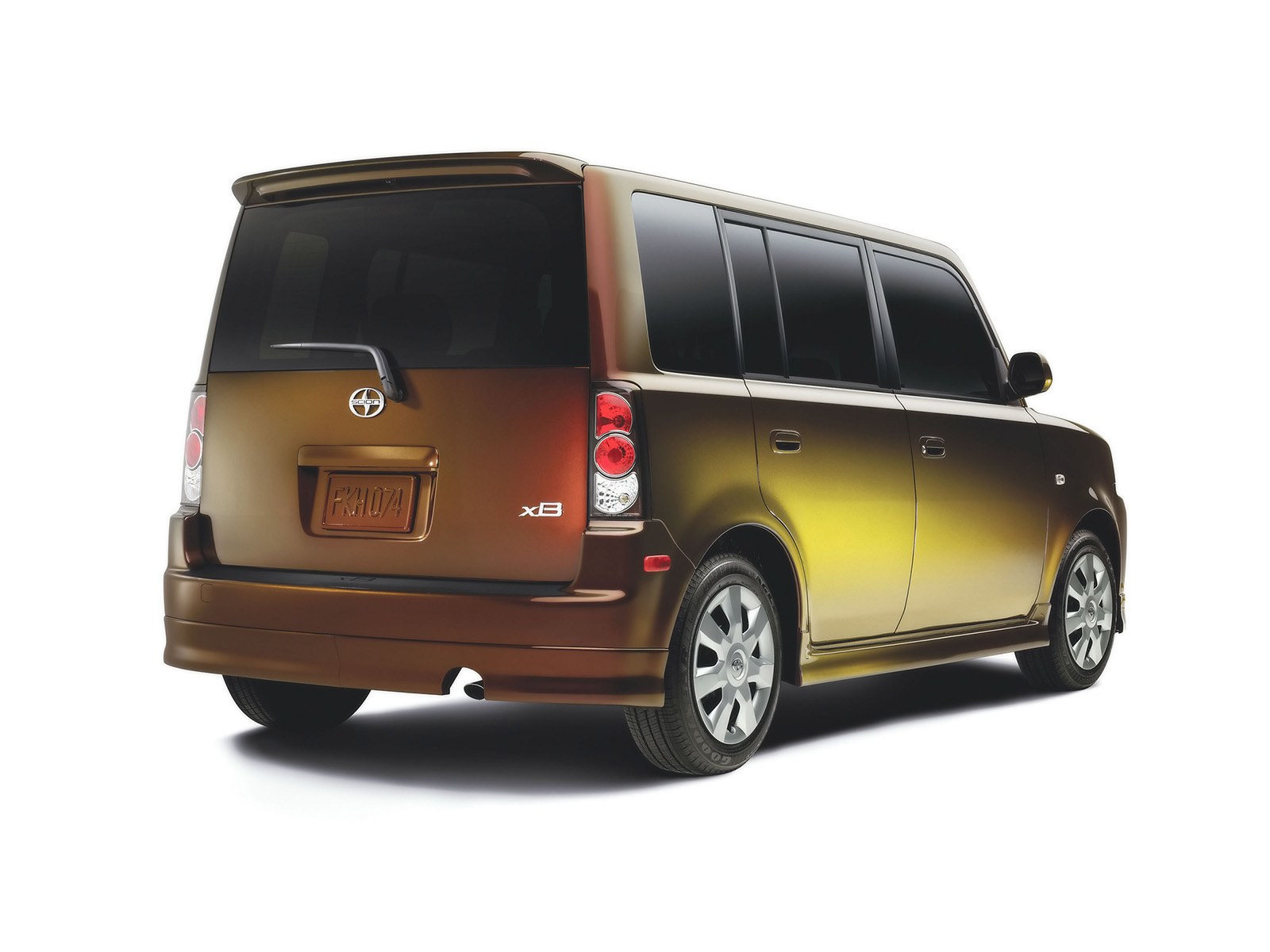 Toyota Scion xB rear view