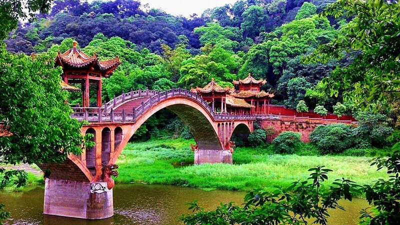Traditional Chinese Bridge — Green