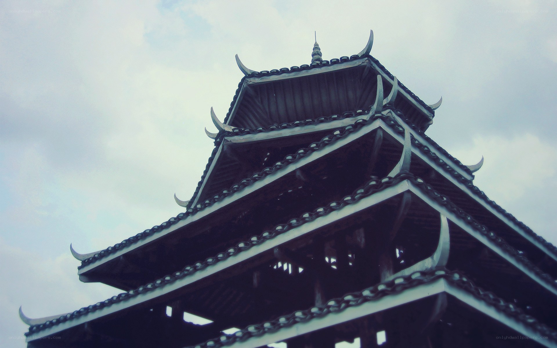 traditional chinese pagoda roof