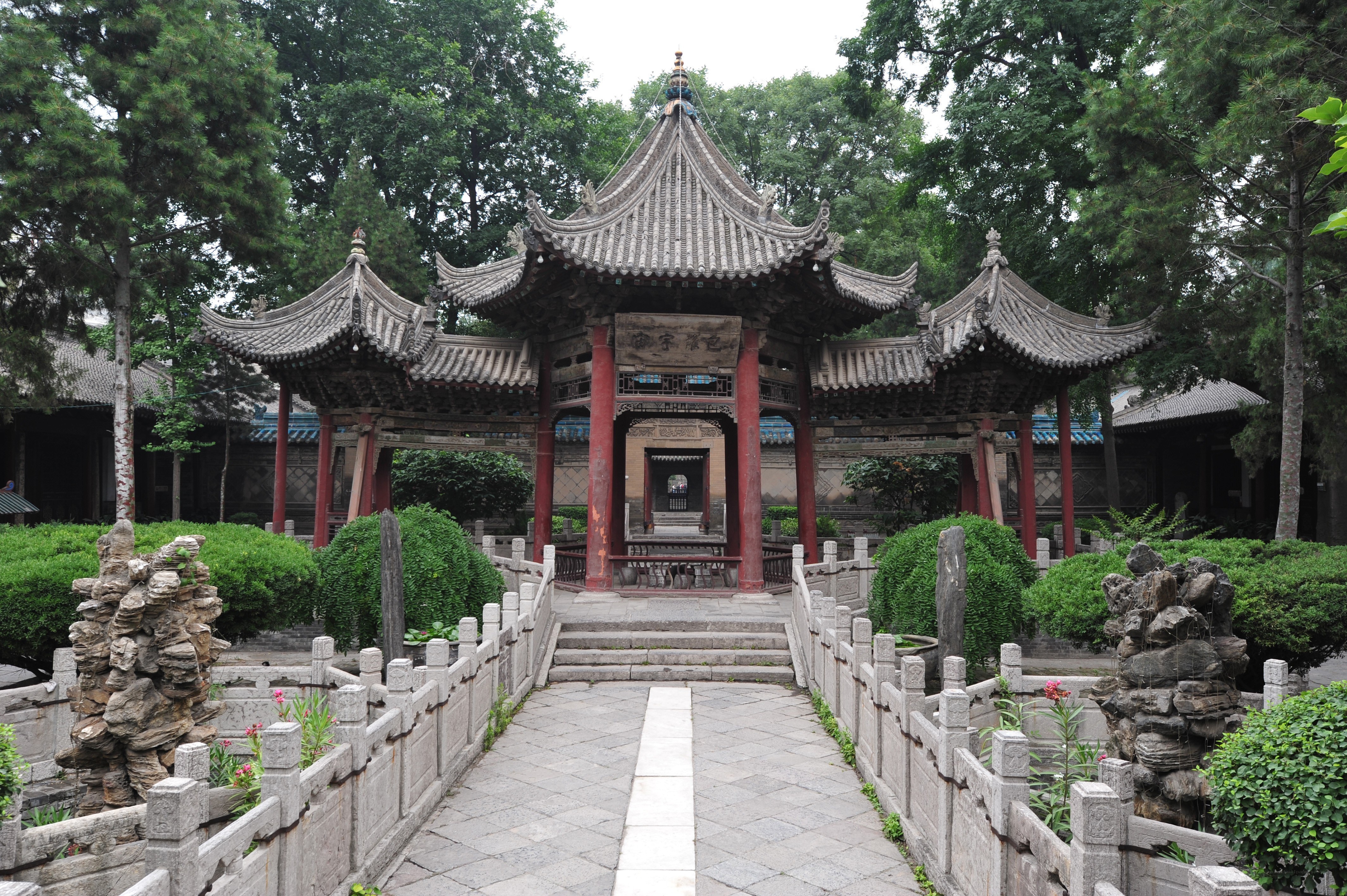 traditional chinese pavilion